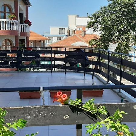 Dobrevi Guest House Szozopol Kültér fotó
