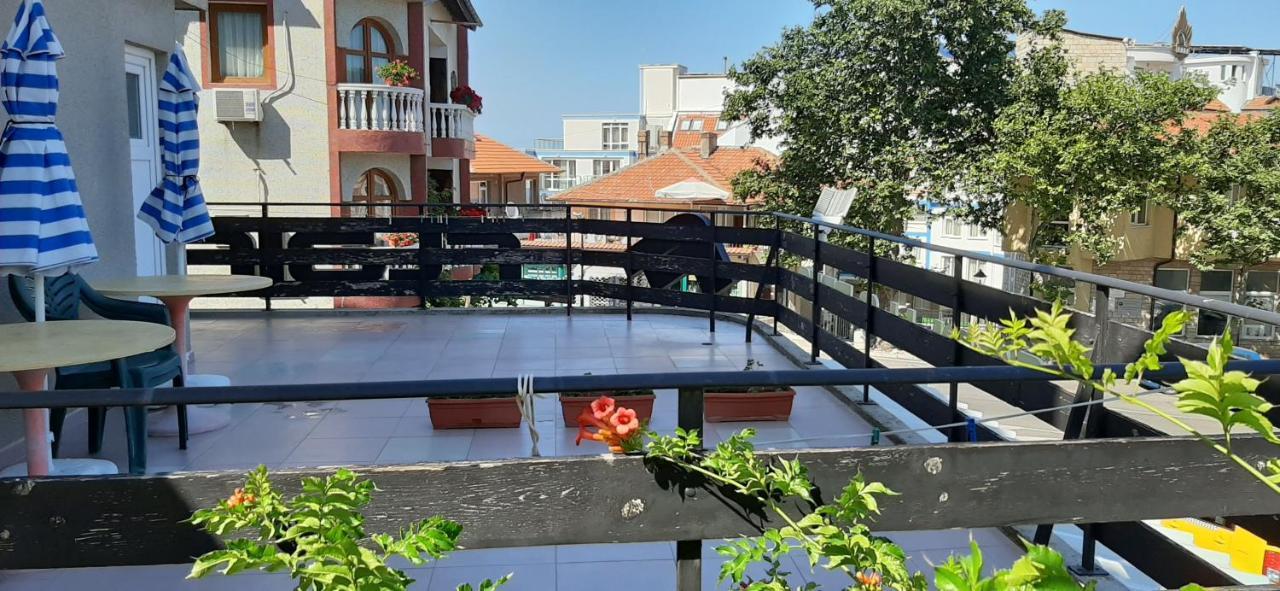 Dobrevi Guest House Szozopol Kültér fotó