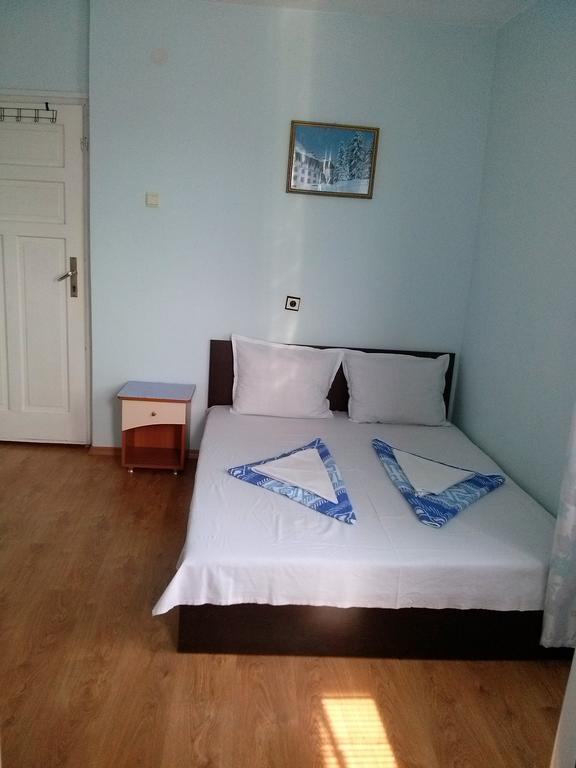 Dobrevi Guest House Szozopol Kültér fotó