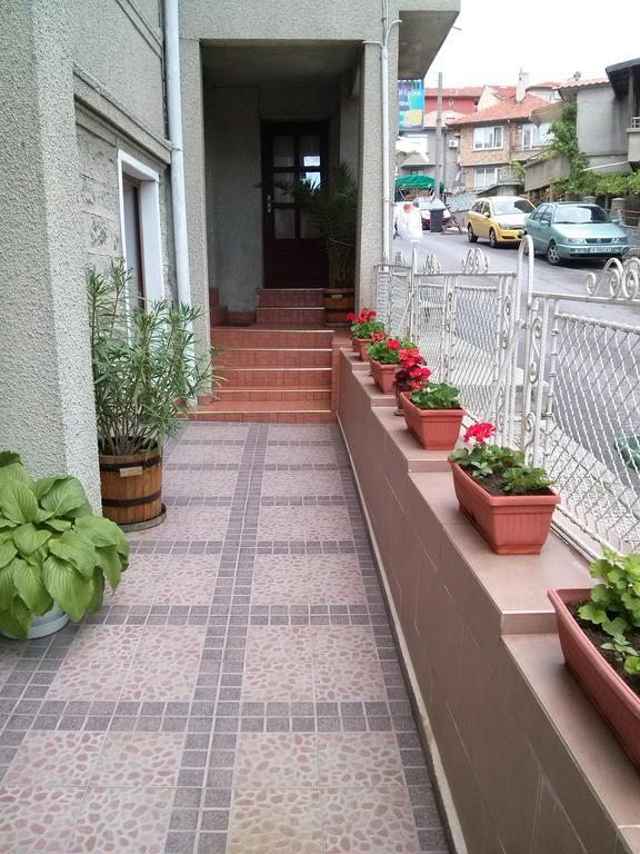 Dobrevi Guest House Szozopol Kültér fotó